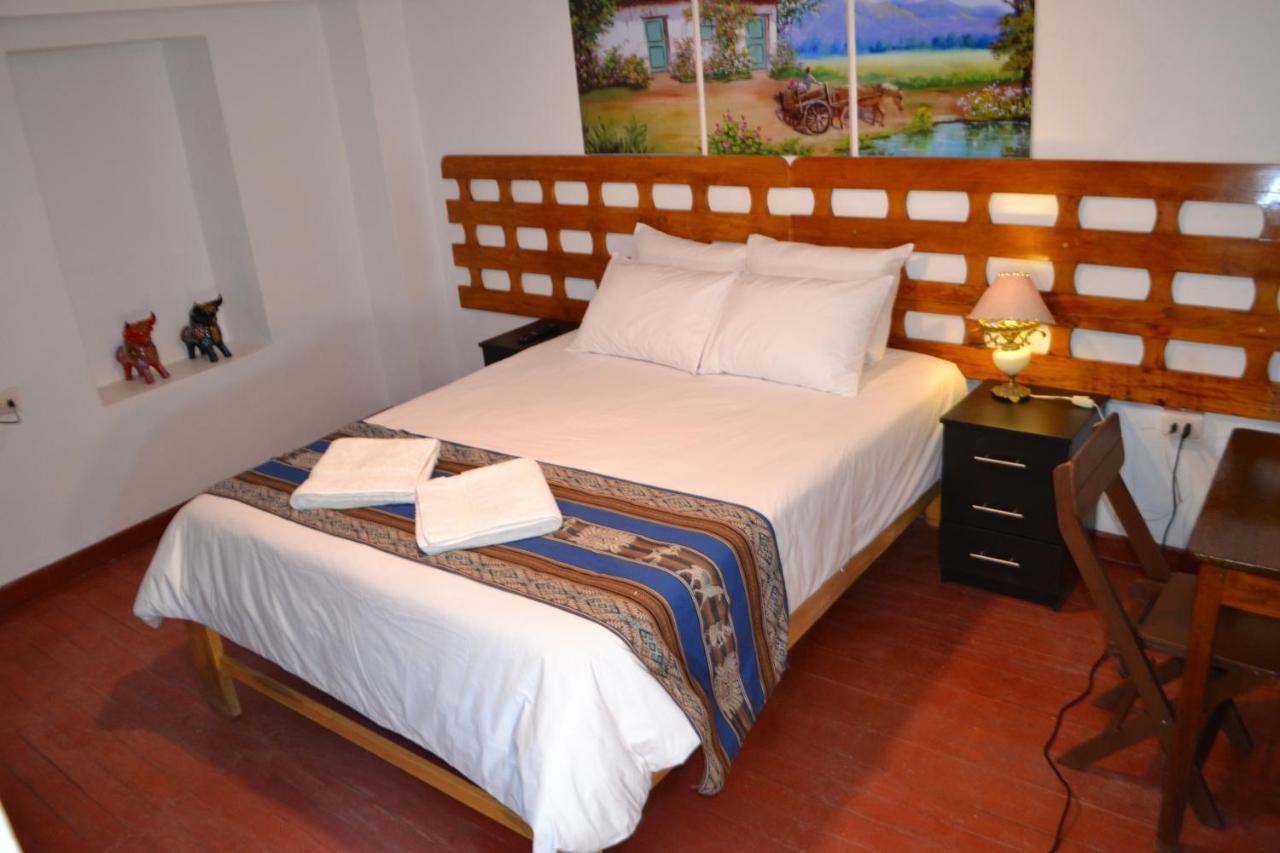 Fiesta Inn Ceniza Cusco Ngoại thất bức ảnh